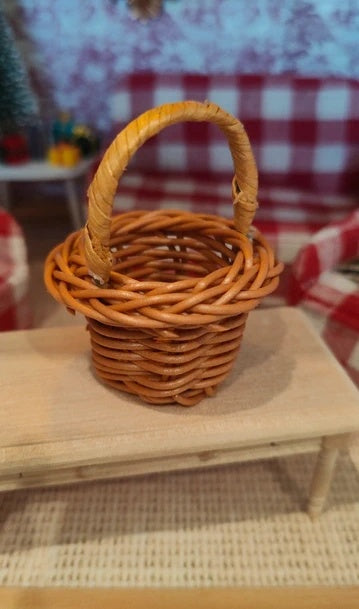 Petit panier en osier