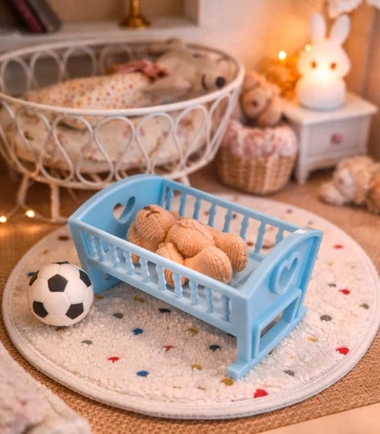 Petit berceau pour poupée de