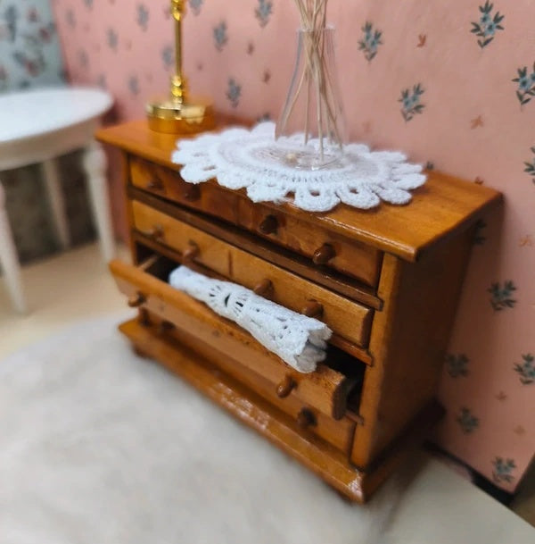 Petite commode bois vintage