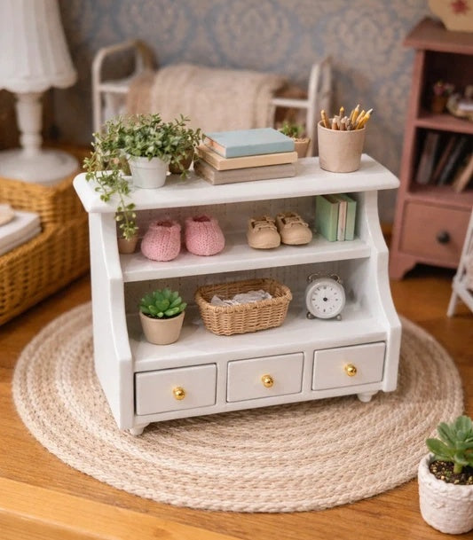 Petit meuble bas à chaussures