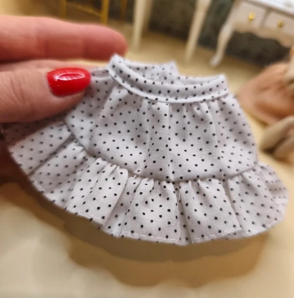 Très jolie jupe à pois