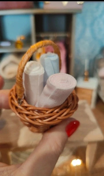 Panier garni de tissu
