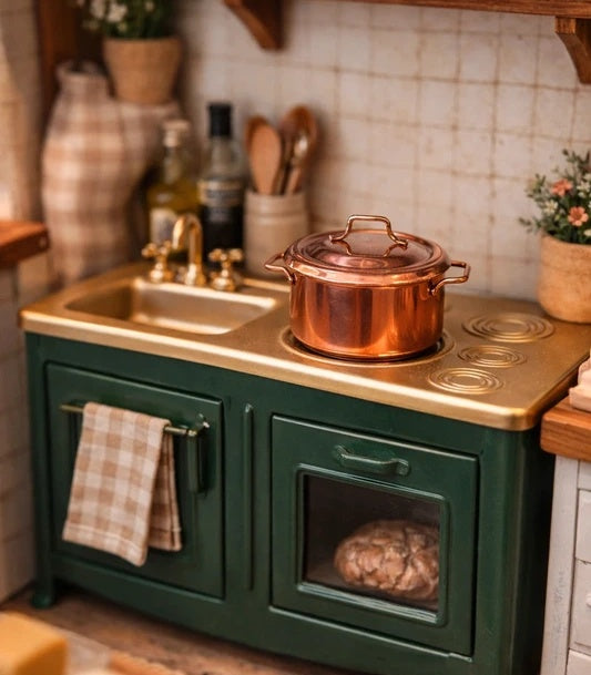Casserole chromée en métal