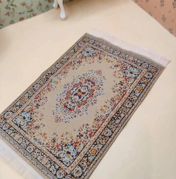 Petit tapis à franges marron