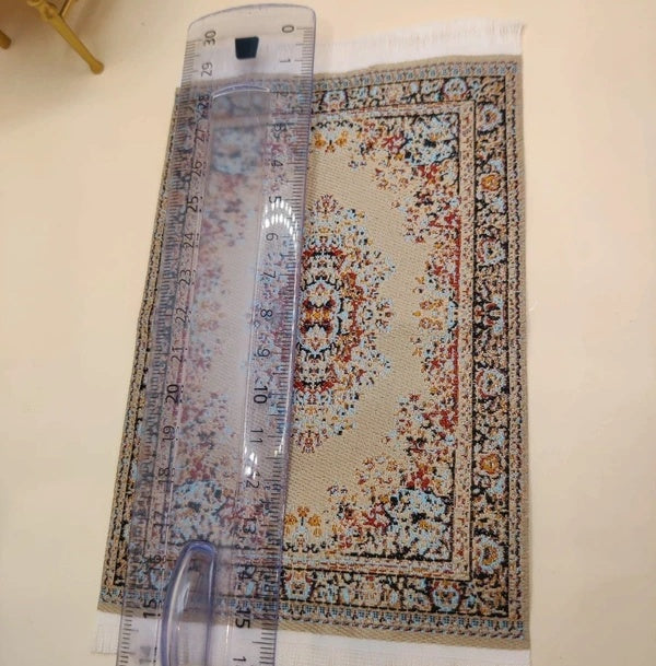 Petit tapis à franges marron