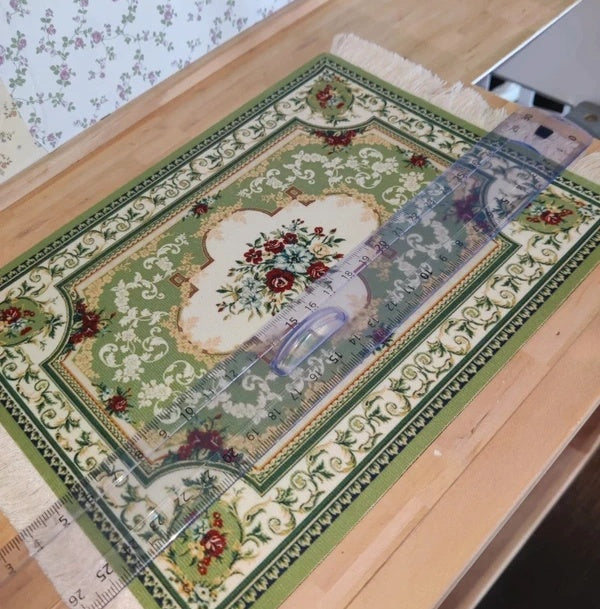 Grand tapis vert à franges