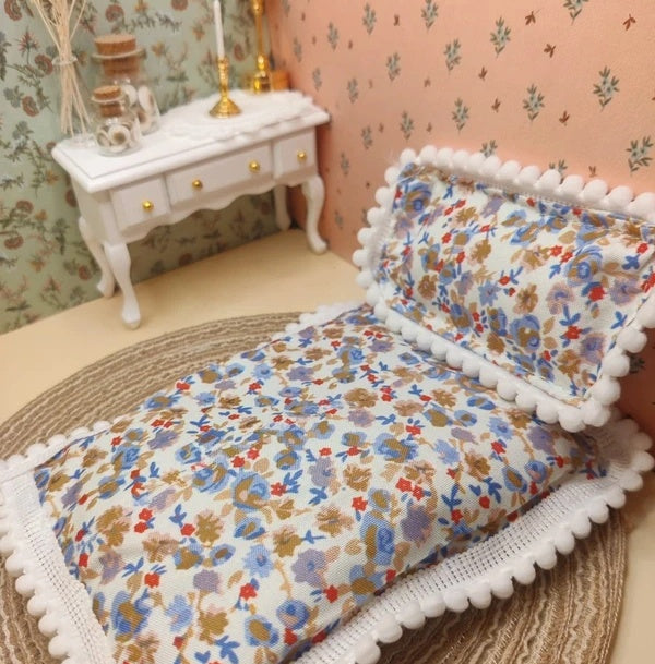 Couette/edredon fleuri bleu et oreiller assorti