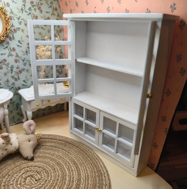 Bibliothèque miniature en bois vue de côté