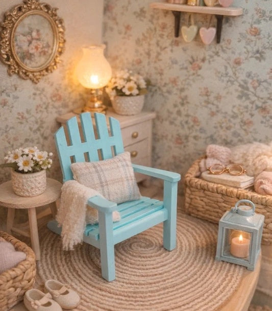 Chaise Adirondack miniature en bois peint bleu ciel, échelle 1/12