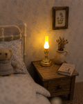 Lampe de chevet miniature en métal doré à LED, échelle 1/12