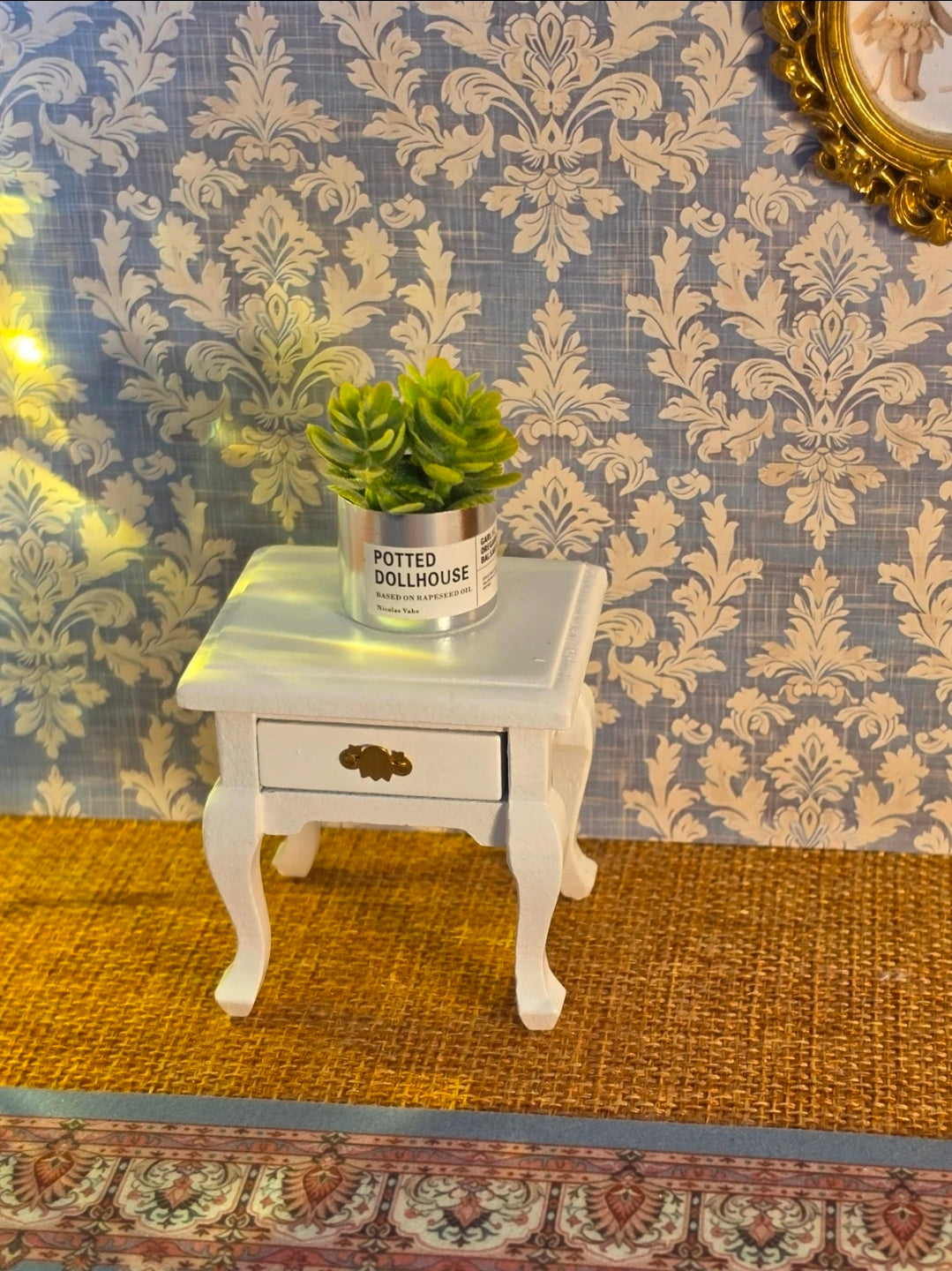 Table de chevet en bois