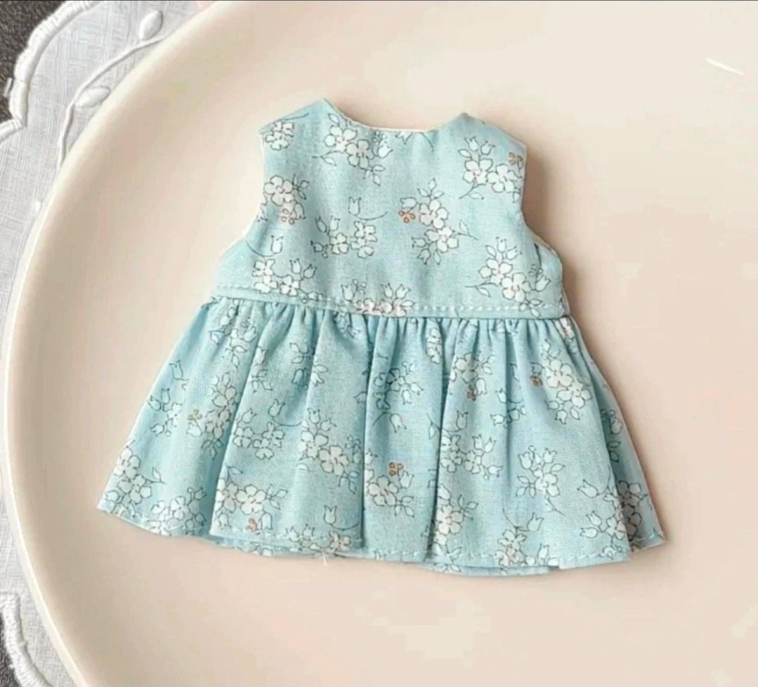 Robe fleuri bleu ciel