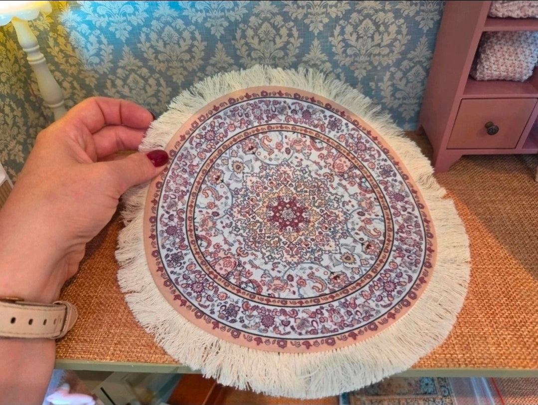 Tapis à frange rose fleuri