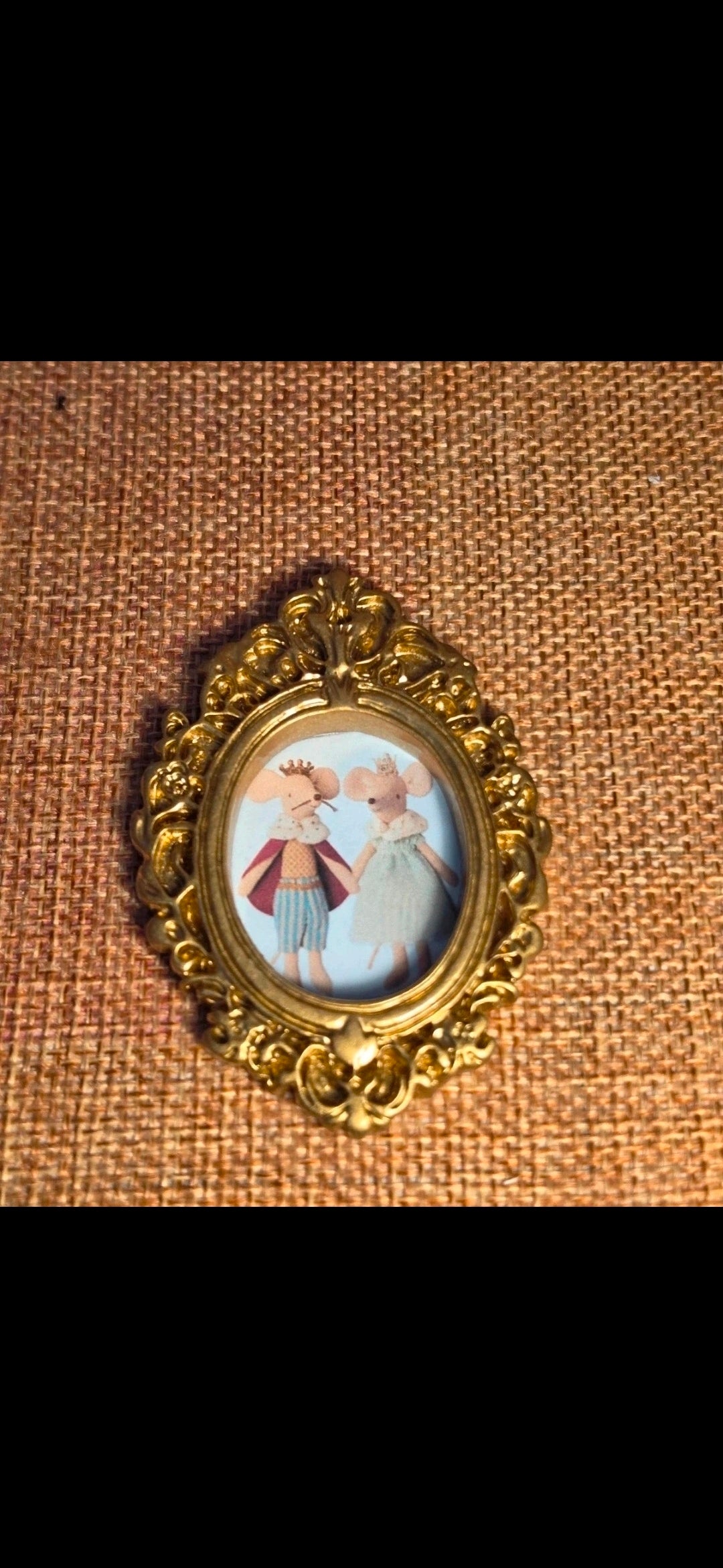 Tableau/cadre doré ou argenté du Roi et de la Reine souris pour maison de poupée échelle 1/12ème