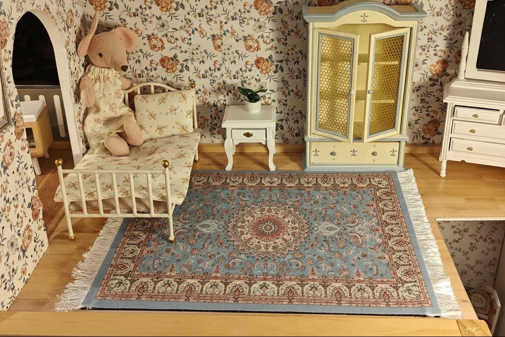 Grand tapis à franges bleu et rose