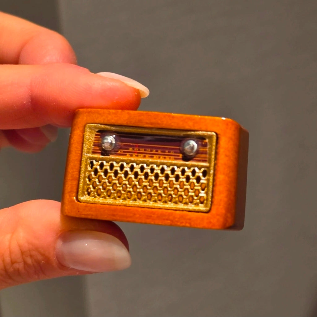 Radio vintage en bois