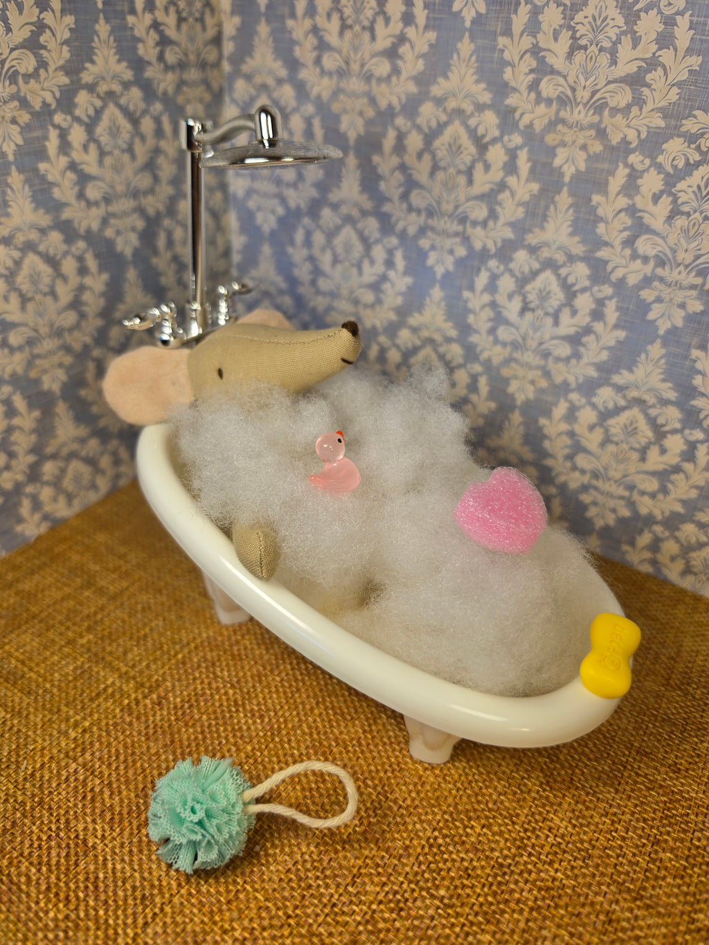 Baignoire sur pieds et accessoires