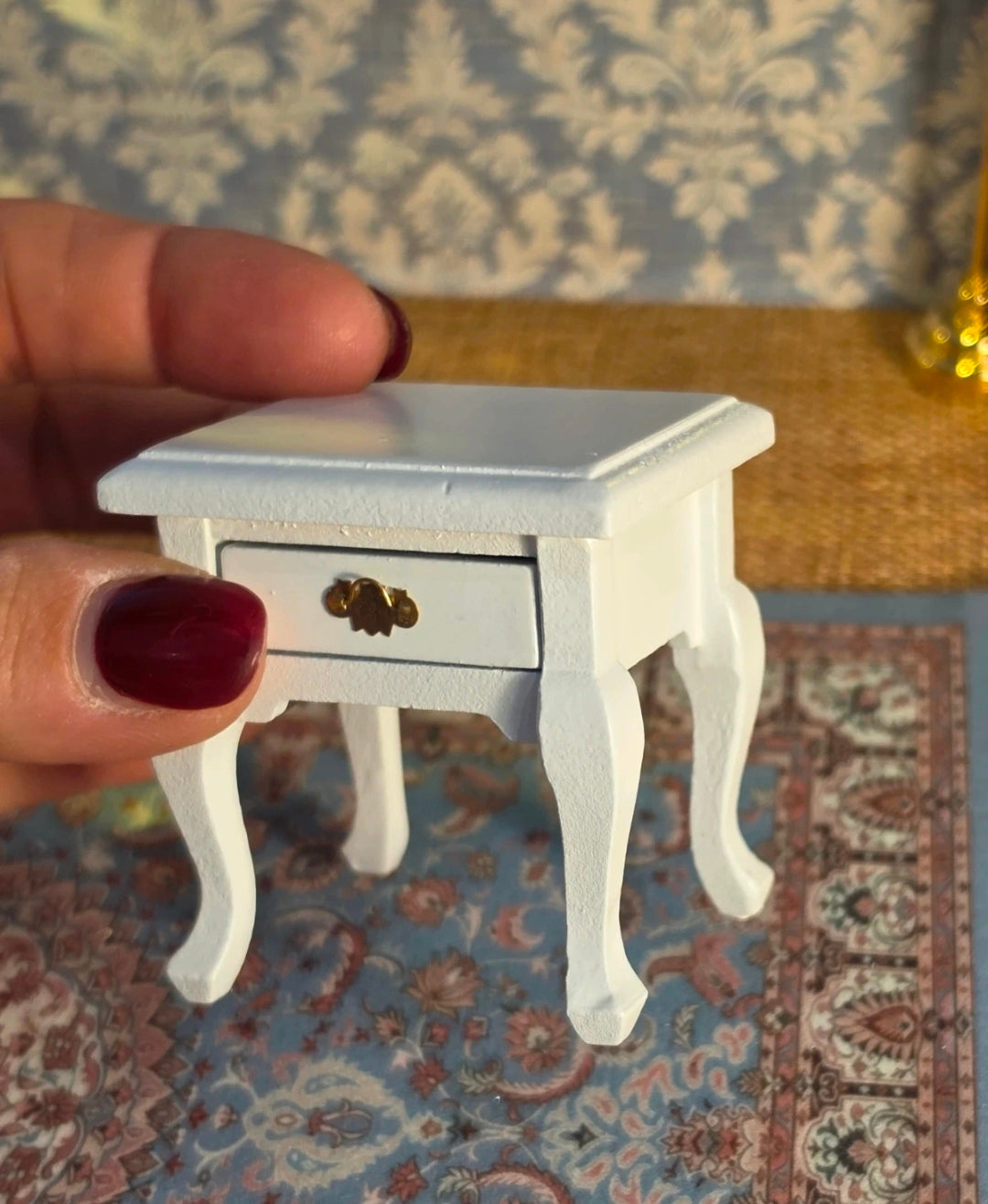 Table de chevet en bois