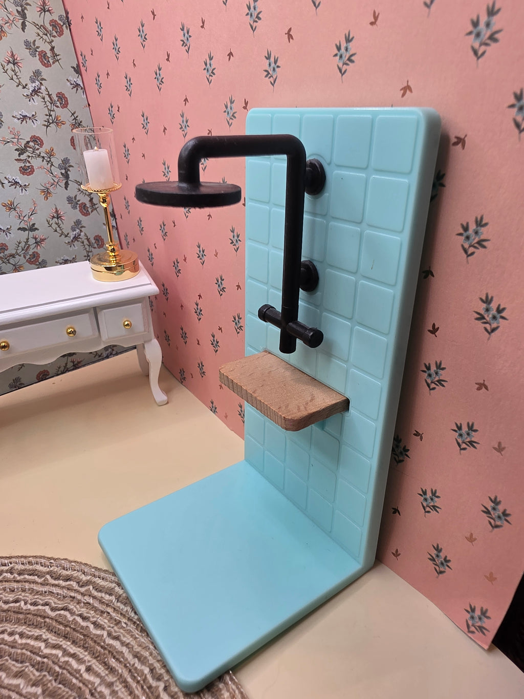 Douche avec robinetterie noire