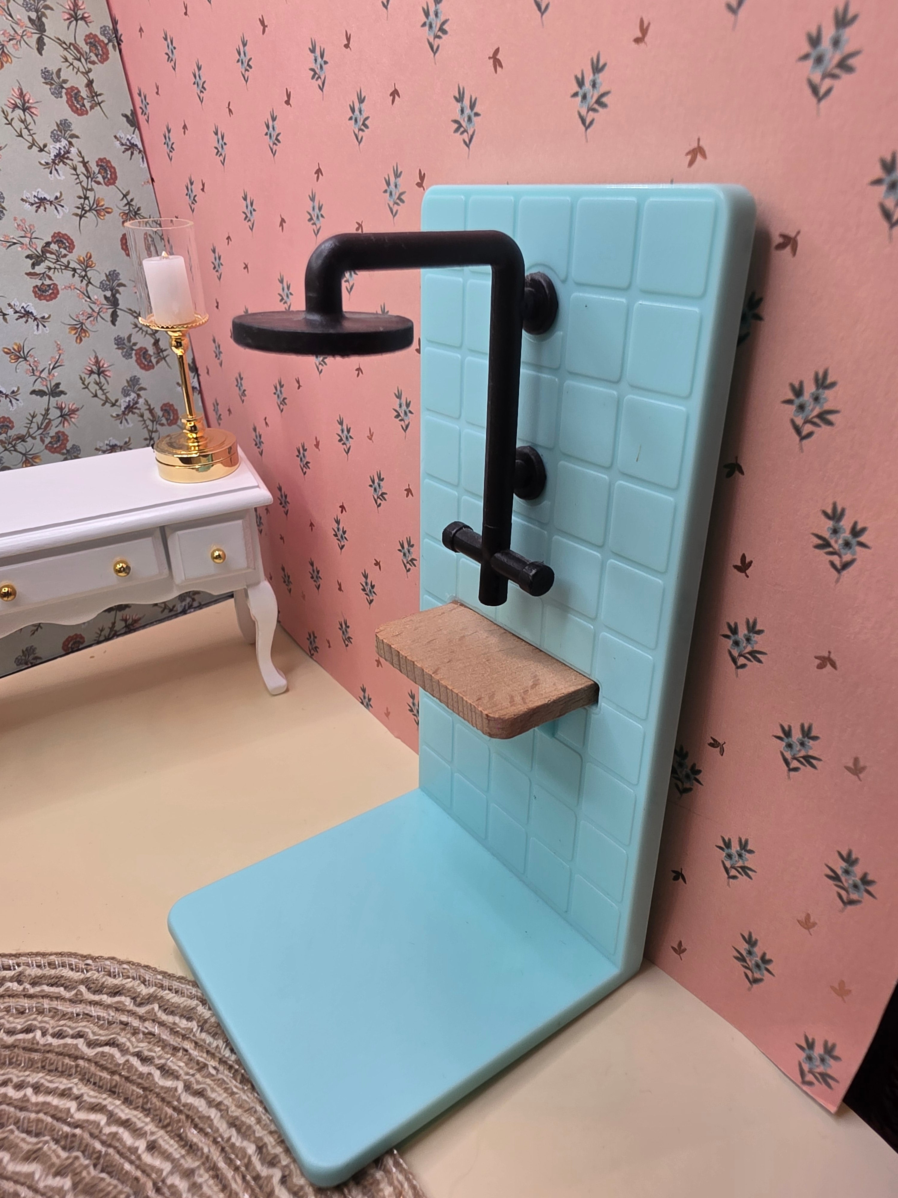 Douche avec robinetterie noire