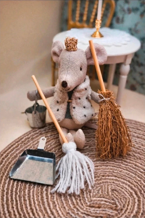 Accessoires de ménage miniature