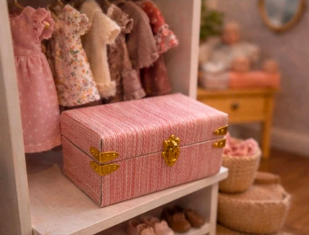 Petite valise en bois
