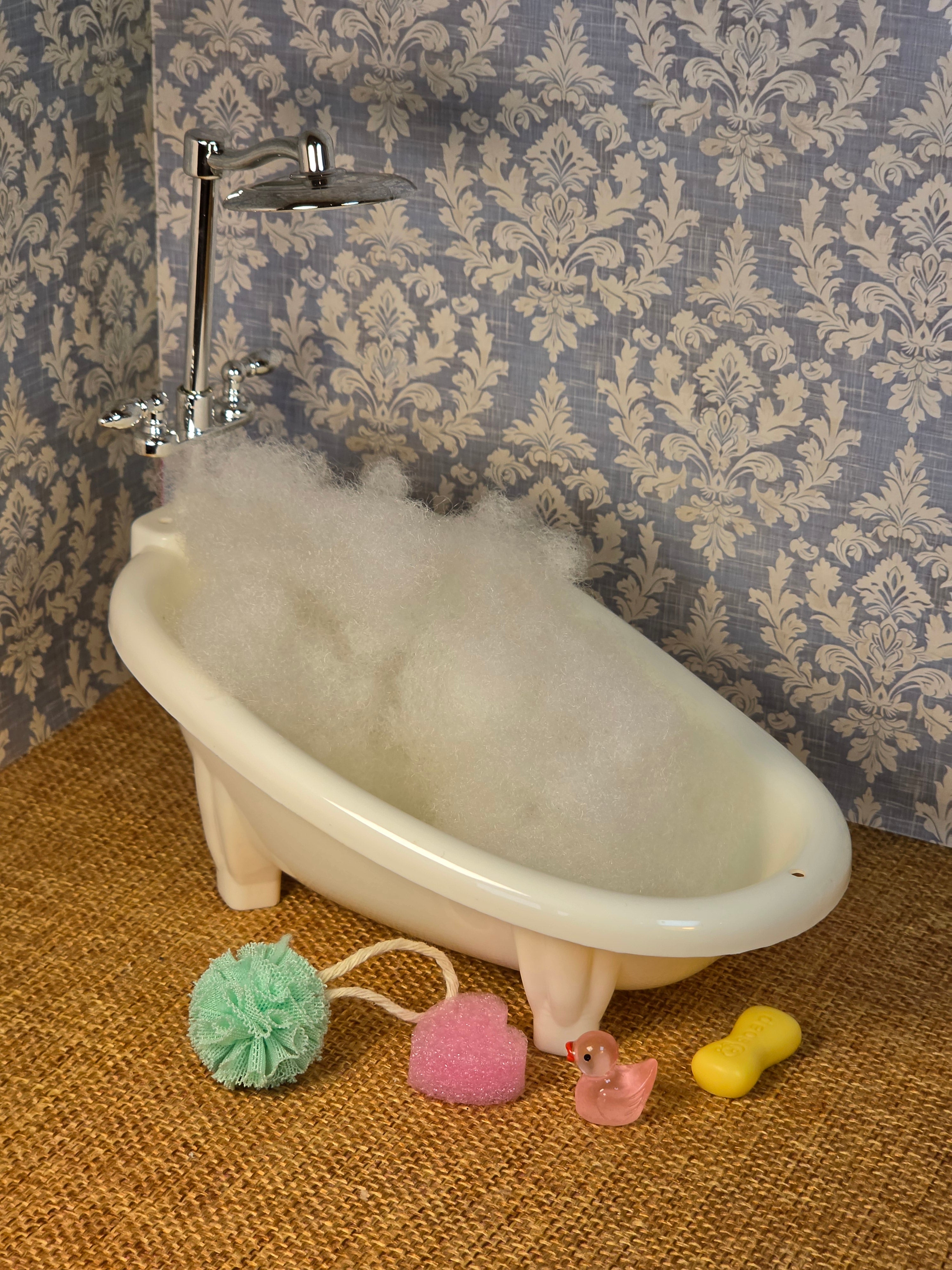 Baignoire sur pieds et accessoires