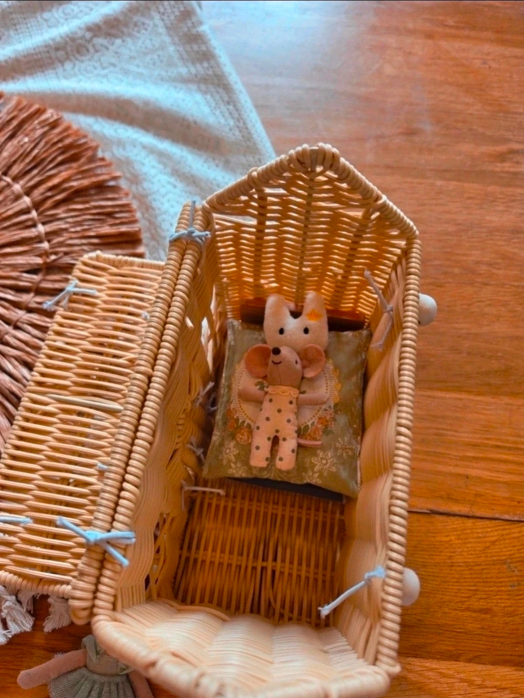 Panier Maison en rotin