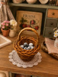 Panier garni d'oeufs de caille miniature pour maison de poupée