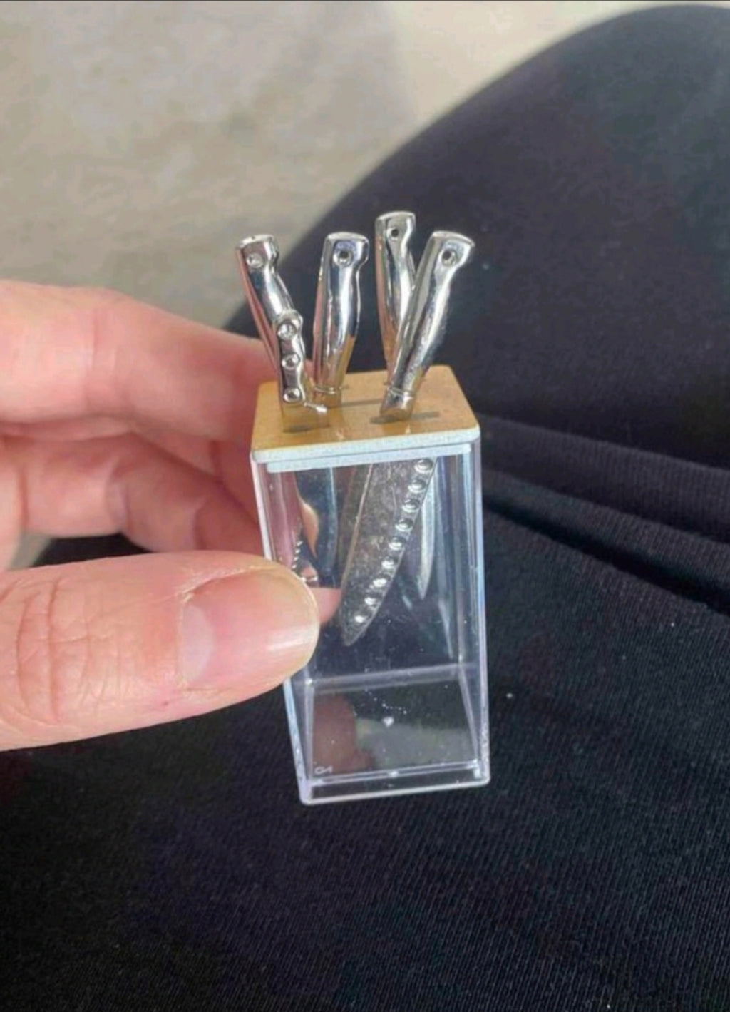 Bloc de couteaux miniatures