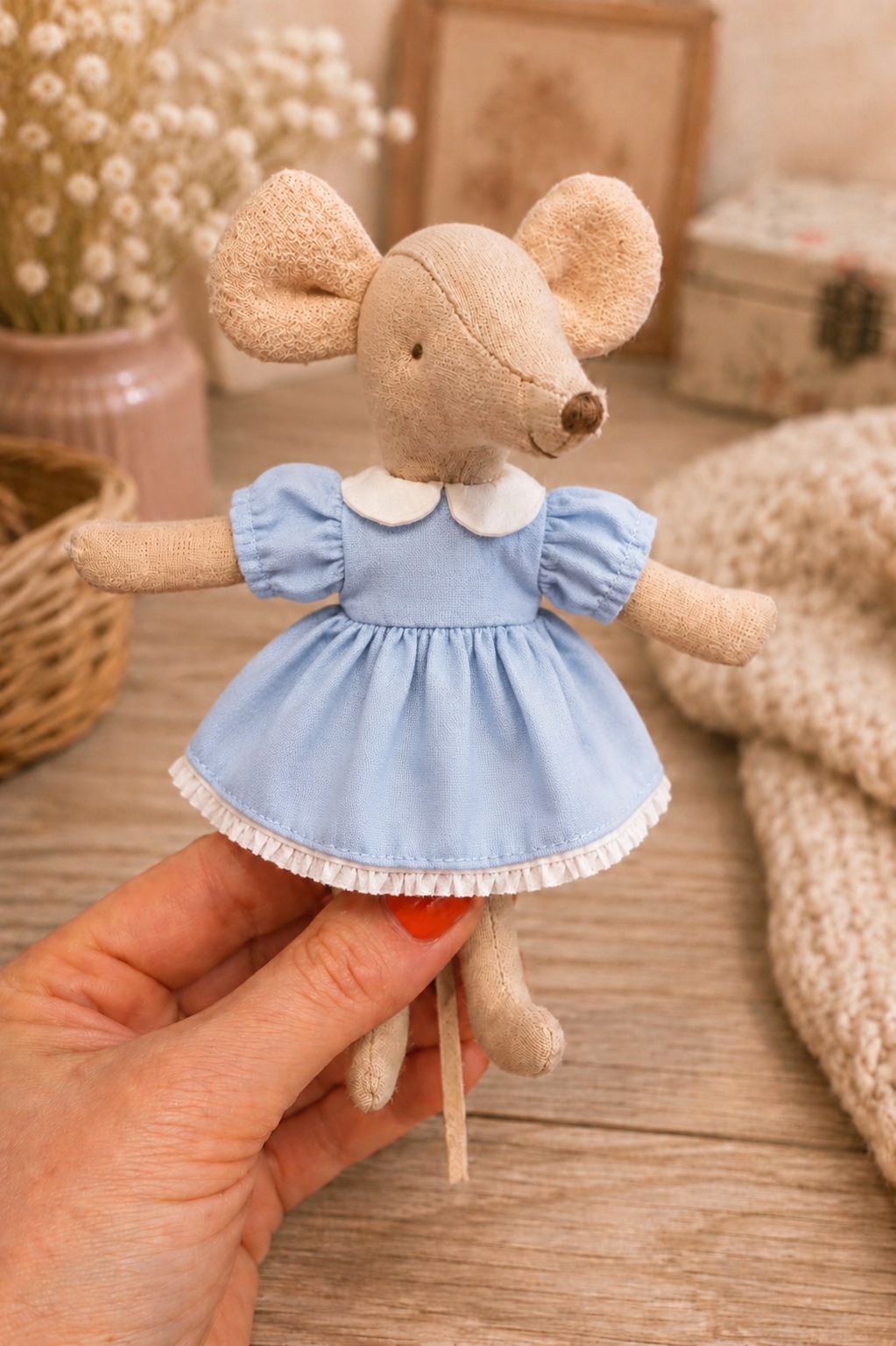 Robe col claudine pour petite soeur souris