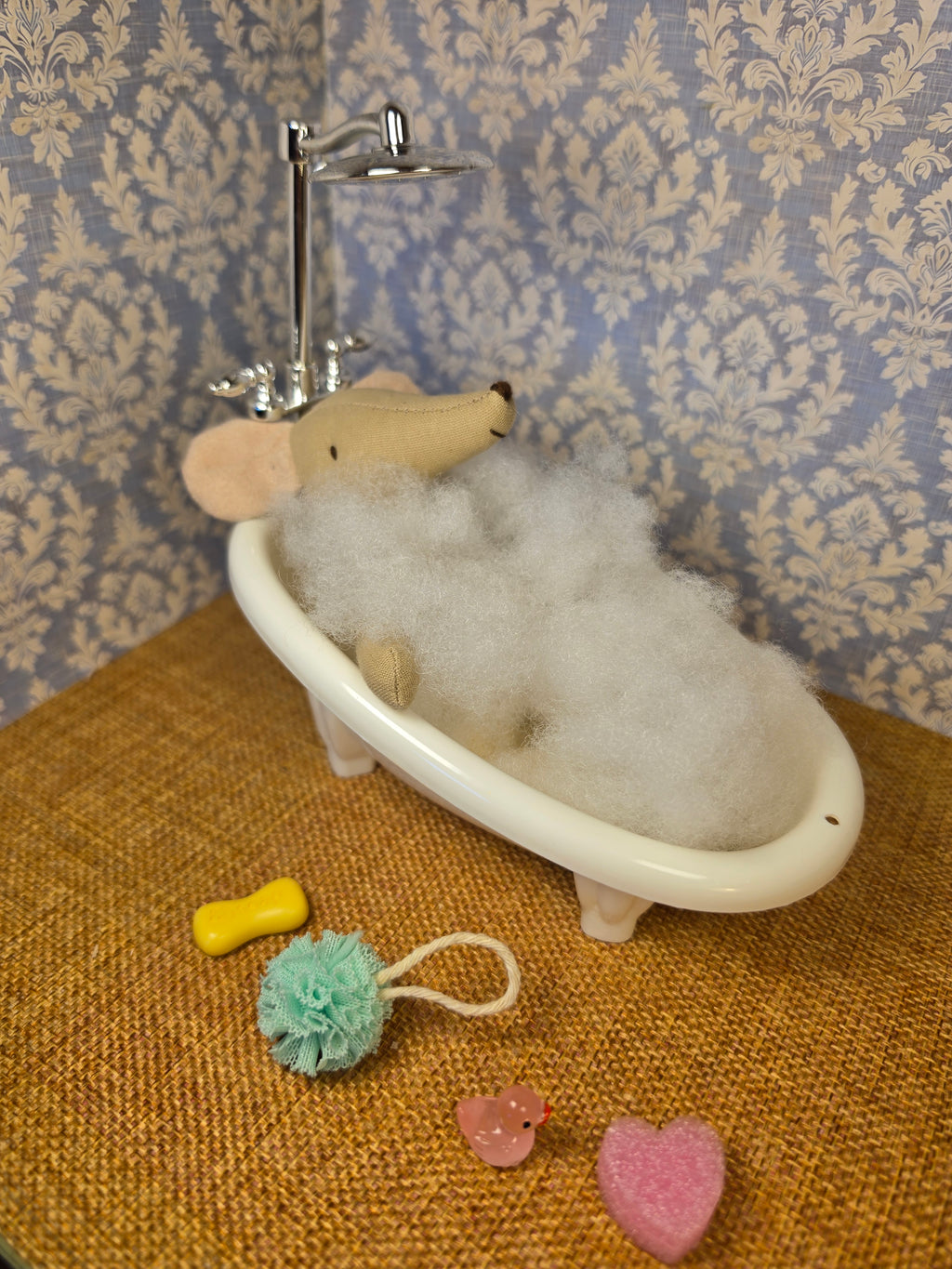 Baignoire sur pieds et accessoires