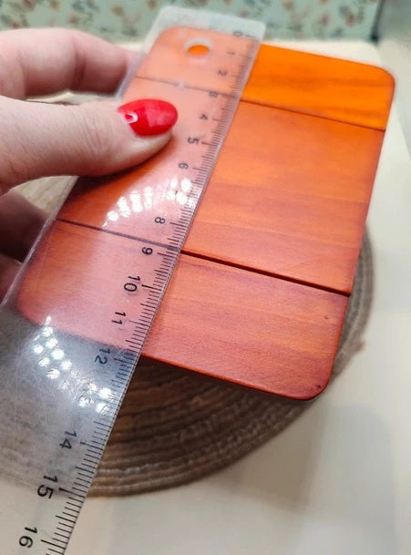 Mécanisme de rabattement des abattants de la table miniature