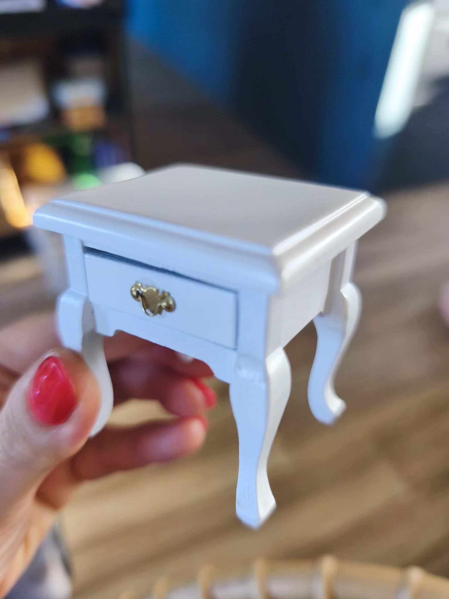 Table de chevet en bois